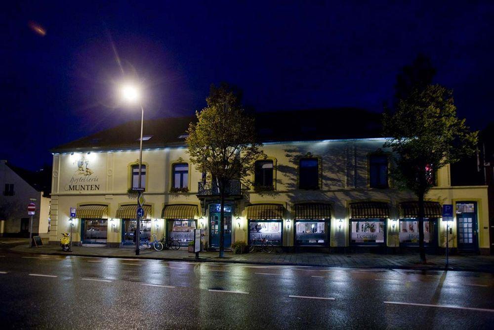 Hotel Munten Weert Exterior photo