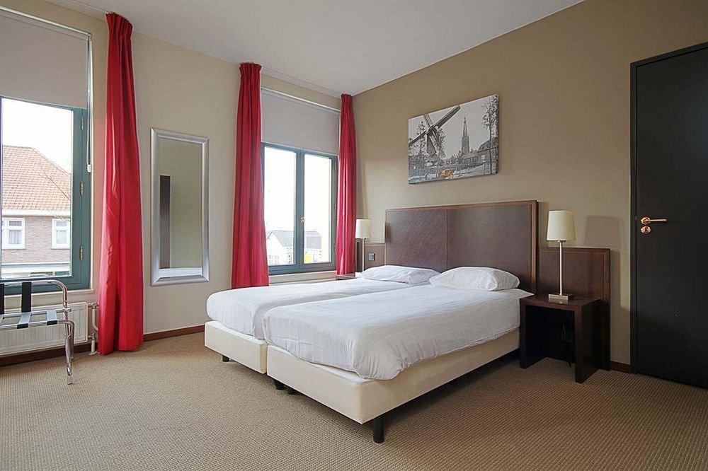 Hotel Munten Weert Exterior photo